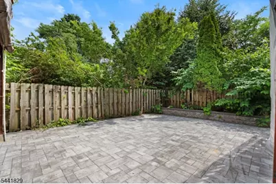 103 Virginia Ave, Jersey City, NJ 07304 - Photo 19