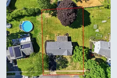 44 Stonehenge Dr, Lopatcong Township, NJ 08865 - Photo 3