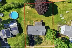 44 Stonehenge Dr, Lopatcong Township, NJ 08865 - Photo 3