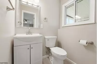 44 Stonehenge Dr, Lopatcong Township, NJ 08865 - Photo 31