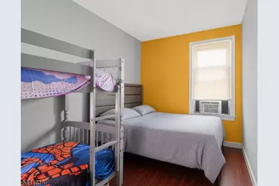 18 Stevens Ave, Jersey City, NJ 07305 - Photo 9