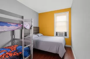 18 Stevens Ave, Jersey City, NJ 07305 - Photo 9