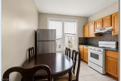 18 Stevens Ave, Jersey City, NJ 07305 - Photo 15