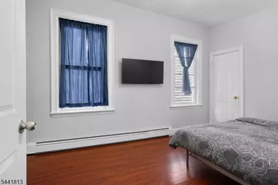 18 Stevens Ave, Jersey City, NJ 07305 - Photo 17