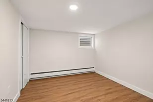 18 Stevens Ave, Jersey City, NJ 07305 - Photo 25