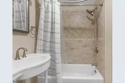 34 Chase Ave, Woodbridge Township, NJ 07001 - Photo 29