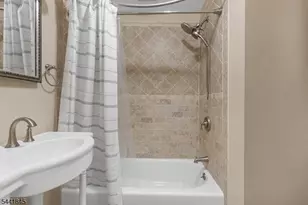34 Chase Ave, Woodbridge Township, NJ 07001 - Photo 29
