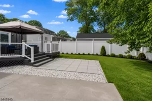 34 Chase Ave, Woodbridge Township, NJ 07001 - Photo 9