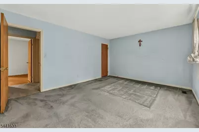 22 Forest Ln, Ewing Township, NJ 08628 - Photo 17
