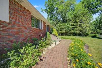 10 Rita Ln, Jefferson Township, NJ 07438 - Photo 41