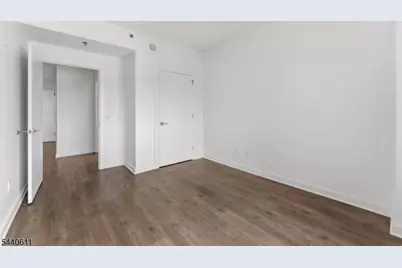 1 Carriage City Plz #807, Rahway, NJ 07065 - Photo 9