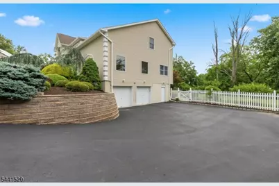 15 Nicki Ct, Parsippany, NJ 07054 - Photo 33