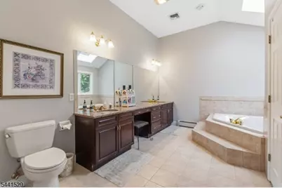 15 Nicki Ct, Parsippany, NJ 07054 - Photo 21