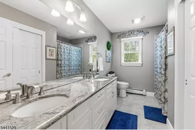 15 Nicki Ct, Parsippany, NJ 07054 - Photo 27