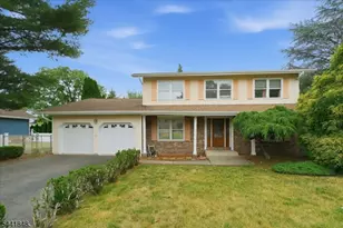 28 Amherst Ct, Wayne Twp., NJ 07470 - Photo 11
