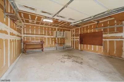 28 Amherst Ct, Wayne Twp., NJ 07470 - Photo 15