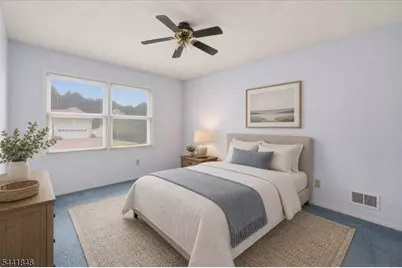 28 Amherst Ct, Wayne Twp., NJ 07470 - Photo 5