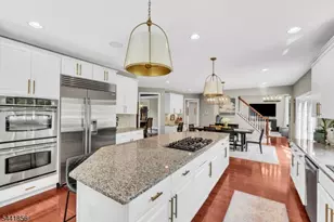 29 Crownview Ct, Sparta Township, NJ 07871 - Photo 7
