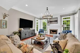 29 Crownview Ct, Sparta Township, NJ 07871 - Photo 9