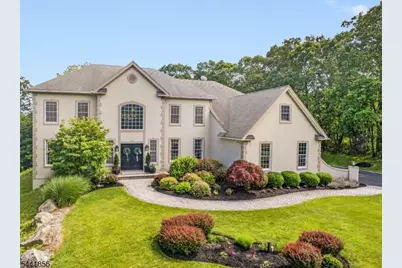 29 Crownview Ct, Sparta Township, NJ 07871 - Photo 1
