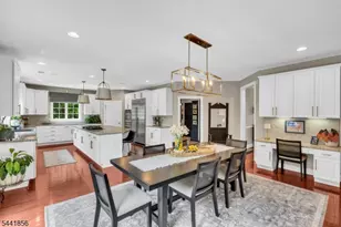 29 Crownview Ct, Sparta Township, NJ 07871 - Photo 5