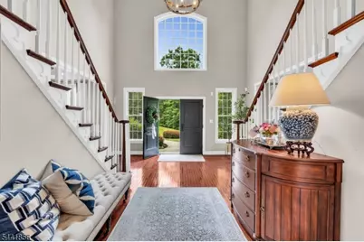 29 Crownview Ct, Sparta Township, NJ 07871 - Photo 3
