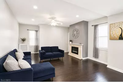 725 Chestnut St, Roselle Park, NJ 07204 - Photo 5