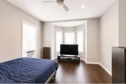 725 Chestnut St, Roselle Park, NJ 07204 - Photo 19