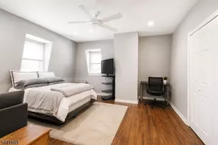 725 Chestnut St, Roselle Park, NJ 07204 - Photo 35
