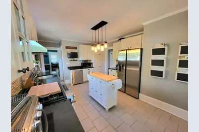 266 Eagle Rock Ave, Roseland, NJ 07068 - Photo 23