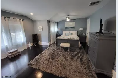 266 Eagle Rock Ave, Roseland, NJ 07068 - Photo 27