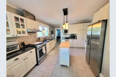 266 Eagle Rock Ave, Roseland, NJ 07068 - Photo 21