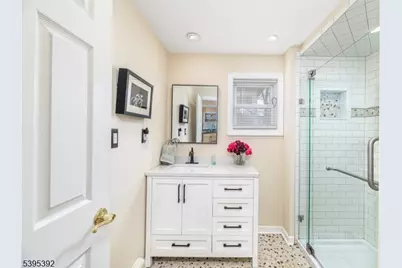 2 Canal St, Vernon Twp., NJ 07422 - Photo 23