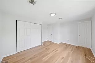 550 Bergen St, Newark, NJ 07108 - Photo 7