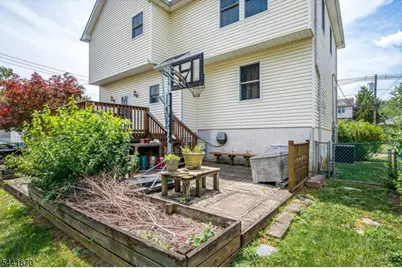 720 Ford Ave, Woodbridge Township, NJ 08840 - Photo 41