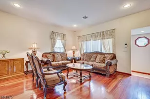 720 Ford Ave, Woodbridge Township, NJ 08840 - Photo 9