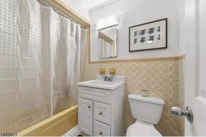 45 Hussa St #14, Linden, NJ 07036 - Photo 9