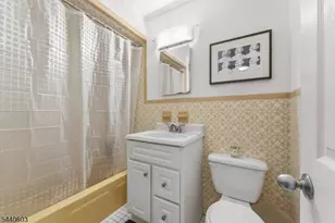 45 Hussa St, Linden, NJ 07036 - Photo 9
