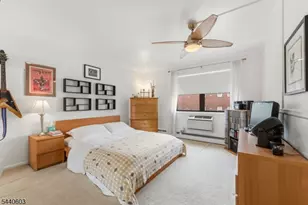 45 Hussa St, Linden, NJ 07036 - Photo 7
