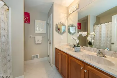 15 Julia Pl, Mount Olive, NJ 07828 - Photo 33