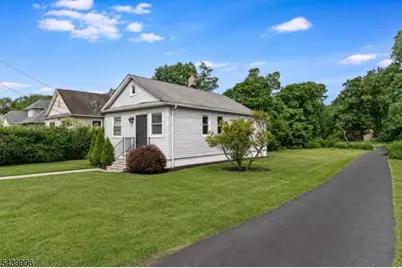 1762 W 5th St, Piscataway Township, NJ 08854 - Photo 3