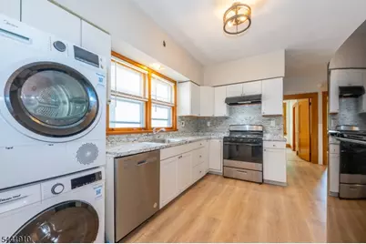 103 Knapp Ave #2, Clifton, NJ 07011 - Photo 3