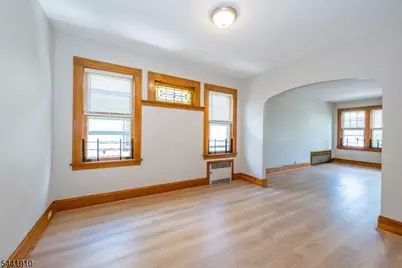 103 Knapp Ave #2, Clifton, NJ 07011 - Photo 9