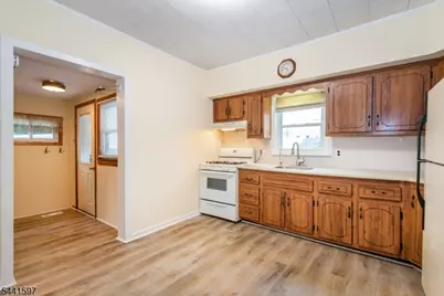 151 4th Ave, Hawthorne, NJ 07506 - Photo 11