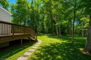 71 Willoughby Rd, Fanwood, NJ 07023 - Photo 3