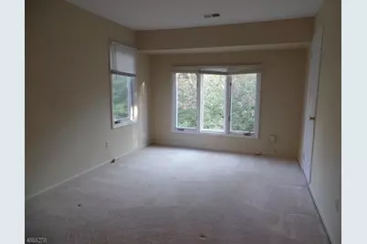 85 Village Dr, Bernards Township, NJ 07920 - Photo 15