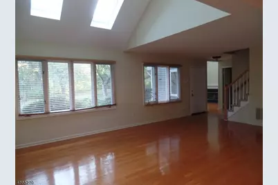 85 Village Dr, Bernards Township, NJ 07920 - Photo 3