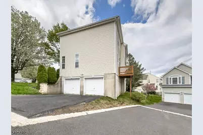 227 Winding Hill Dr, Mount Olive, NJ 07840 - Photo 29