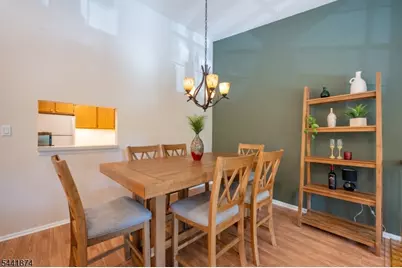 75 Gregory Ln #1506, Franklin Township, NJ 08823 - Photo 5
