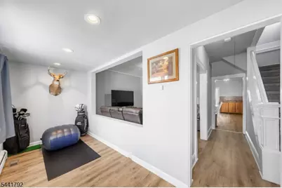 113 Arthur St, Linden, NJ 07036 - Photo 5